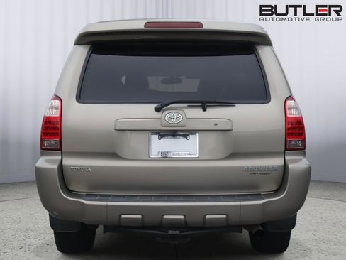 Used 2008 Toyota 4Runner Limited AWD/4WD image 6
