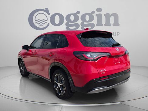 Certified 2024 Honda HR-V EX-L image 4