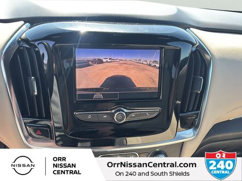 Used 2023 Chevrolet Traverse LS w/ Midnight/Sport Edition AWD/4WD image 27