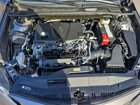 Used 2024 Toyota Camry LE image 29