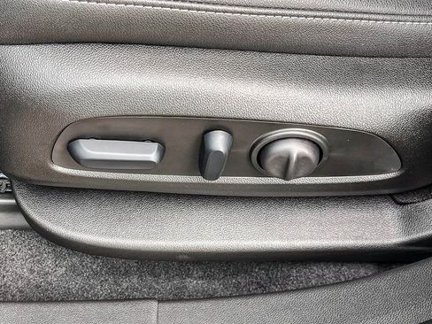 Used 2025 Chevrolet Blazer LT w/ Sound & Technology Package image 20