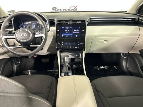 Used 2024 Hyundai Tucson SEL FWD image 17