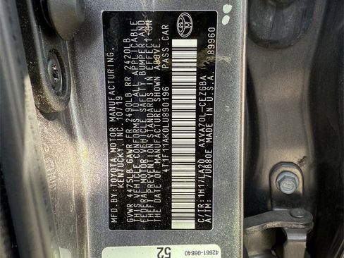 Used 2020 Toyota Camry XLE image 26