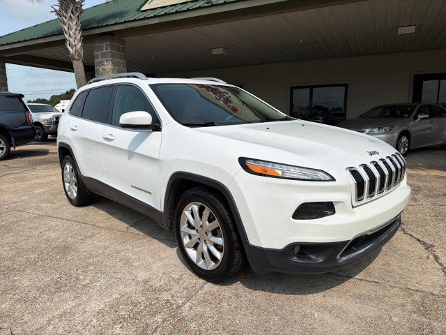 Used 2017 Jeep Cherokee Limited FWD image 3