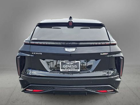 Used 2026 Cadillac Lyriq V w/ LPO, Floor Liner Package image 7