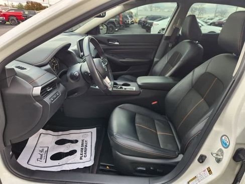 Used 2022 Nissan Altima 2.5 SR image 21