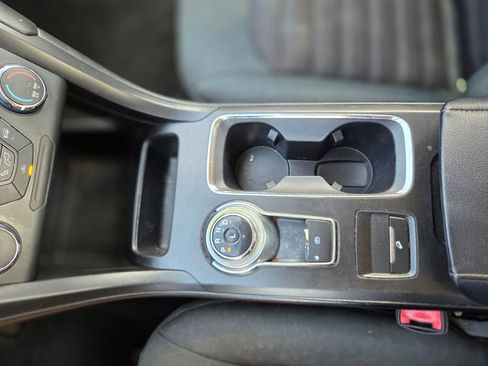 Used 2018 Ford Fusion S w/ Equipment Group 101A FWD image 24