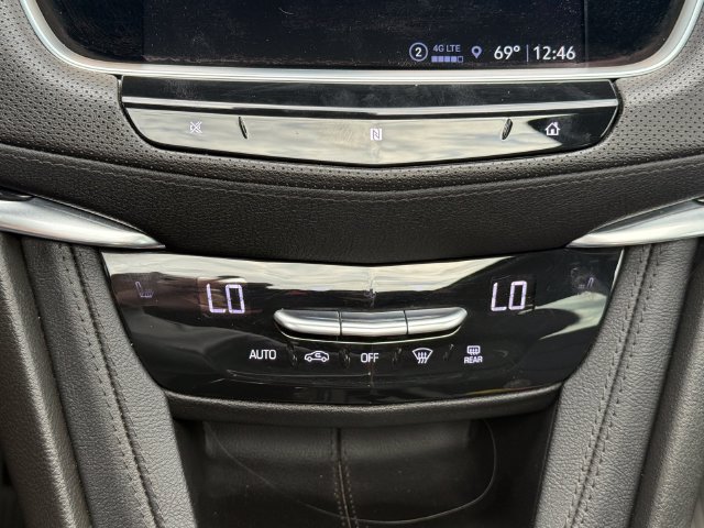 Used 2021 Cadillac XT5 Premium Luxury w/ LPO, Floor Liner Package AWD/4WD image 12