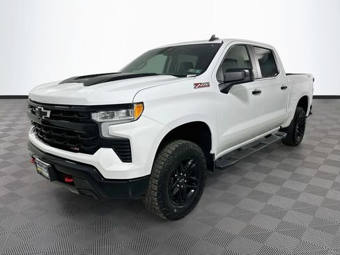 Used 2025 Chevrolet Silverado 1500 LT Trail Boss w/ Protection Package AWD/4WD image 5