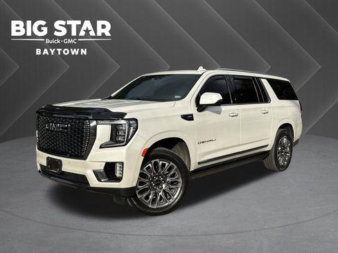 Used 2023 GMC Yukon XL Denali Ultimate image 1