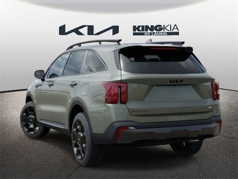 New 2025 Kia Sorento SX image 4
