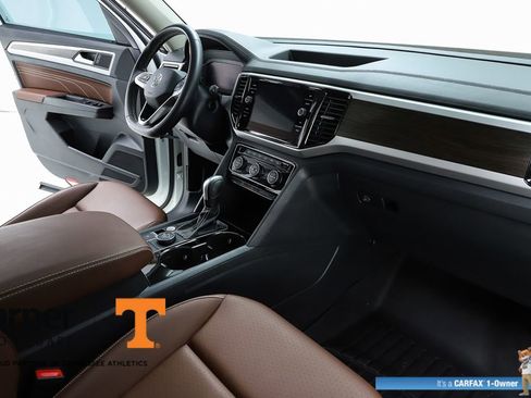 Used 2023 Volkswagen Atlas SE w/ Panoramic Sunroof Package AWD/4WD image 73