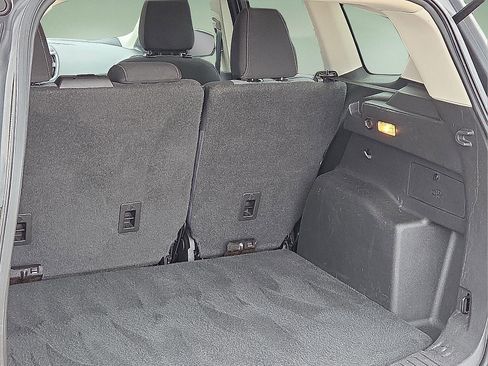 Used 2018 Ford Escape SE image 8