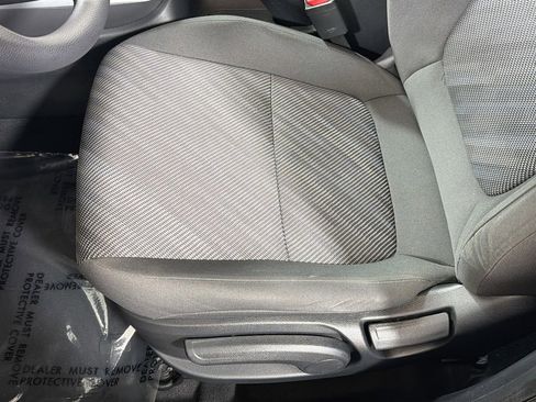 Used 2025 Kia Seltos LX AWD/4WD image 20