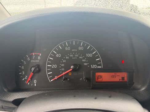 Used 2020 Nissan NV200 S FWD image 21