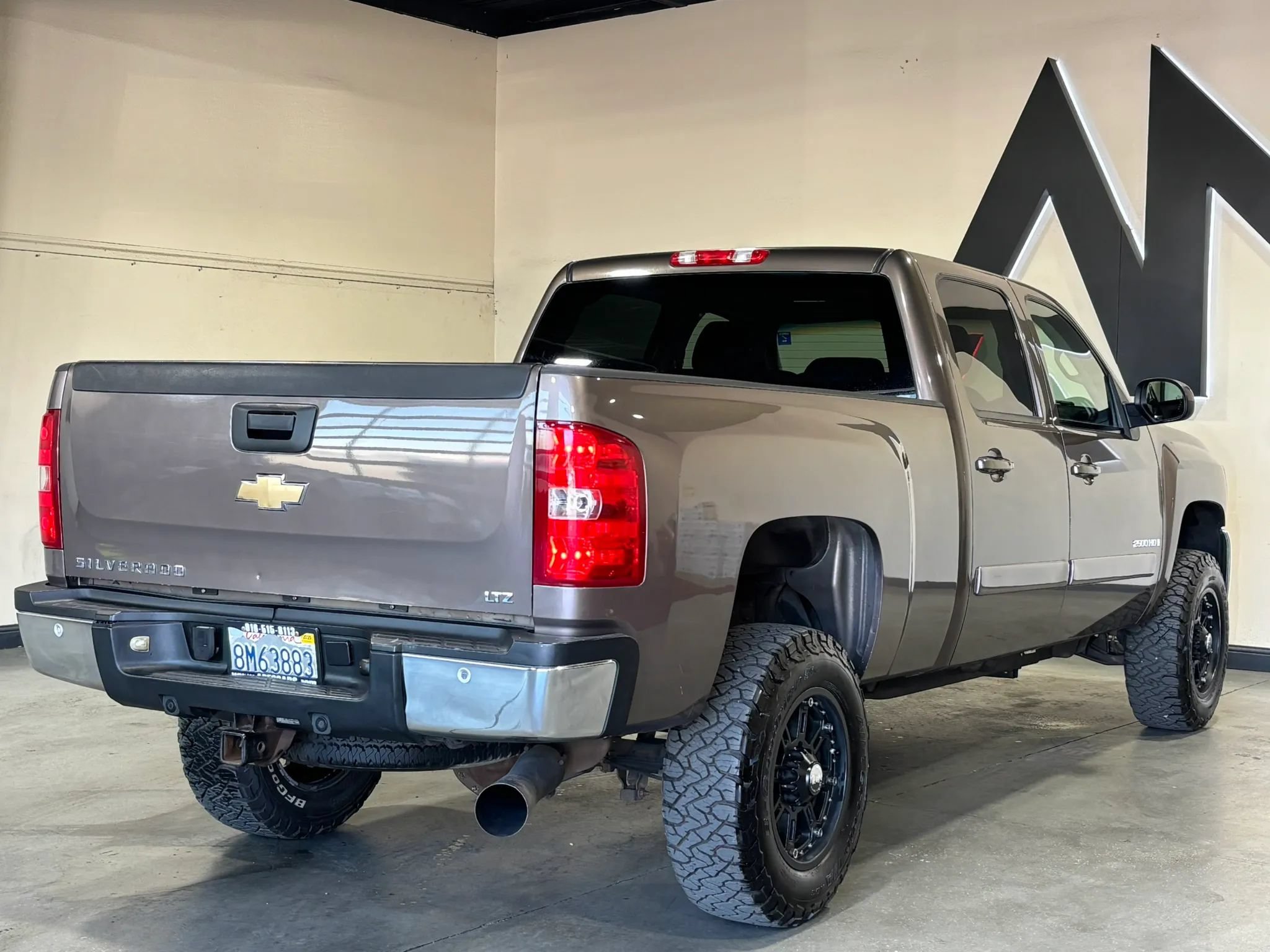 Used 2008 Chevrolet Silverado 2500 LTZ w/ Safety Package AWD/4WD image 6