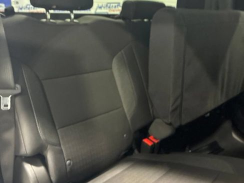 Used 2026 Chevrolet Silverado 1500 LT AWD/4WD image 39