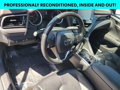 Certified 2023 Toyota Camry XLE FWD image 7