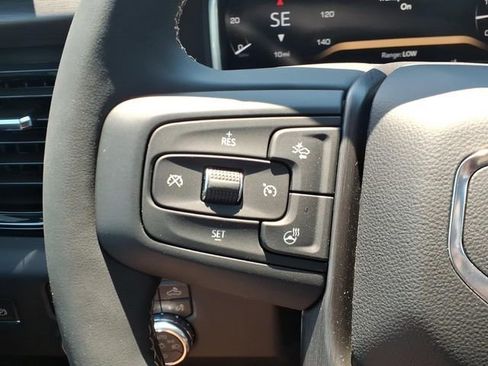 New 2026 GMC Sierra 2500 AT4 w/ AT4 Premium Plus Package AWD/4WD image 15