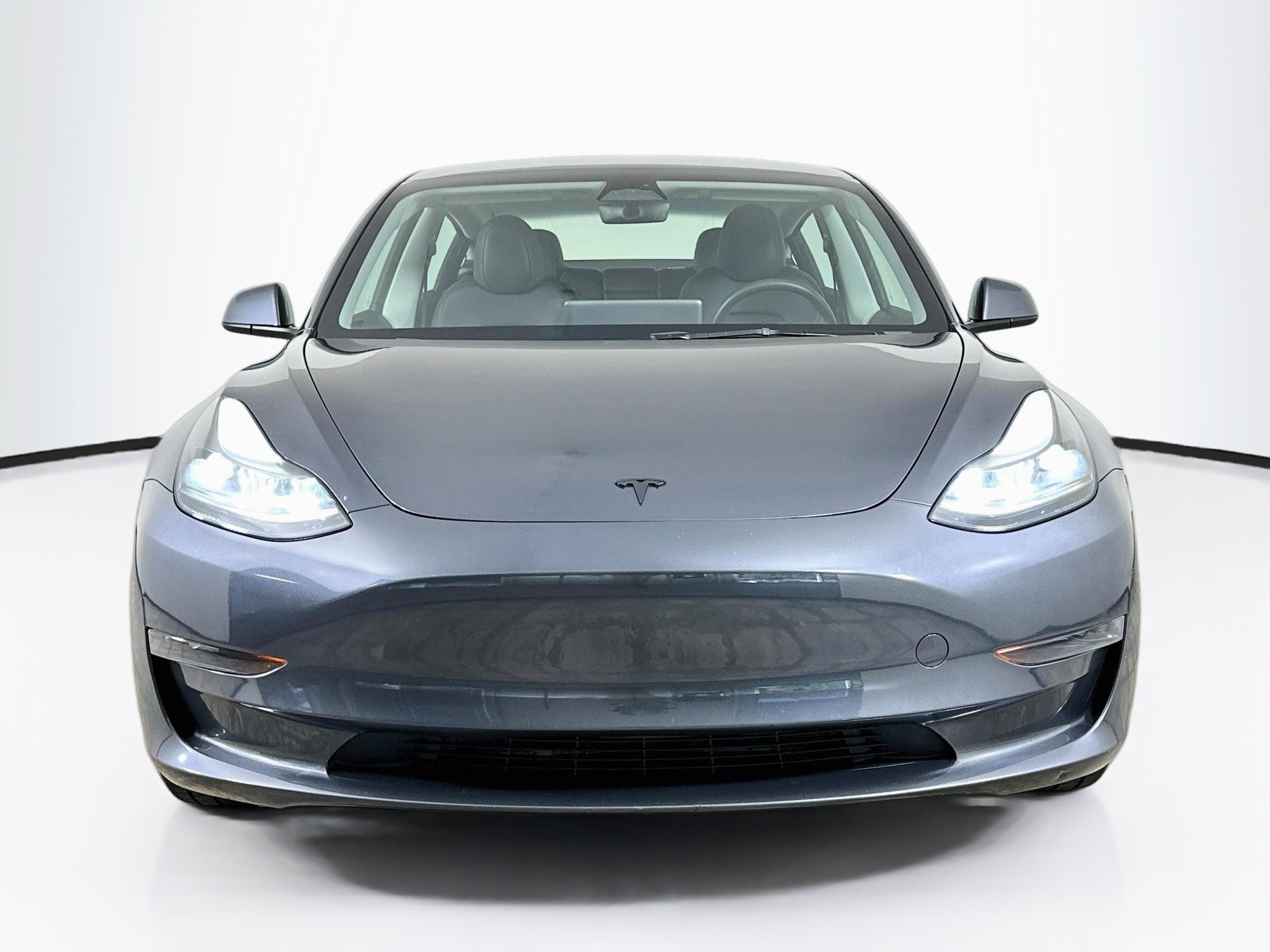 Used 2023 Tesla Model 3 Standard Range RWD image 2