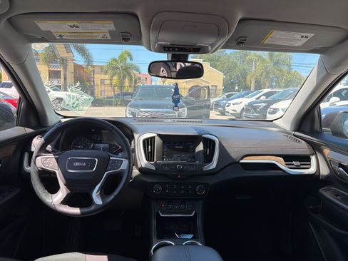 Used 2018 GMC Terrain SLE FWD image 15