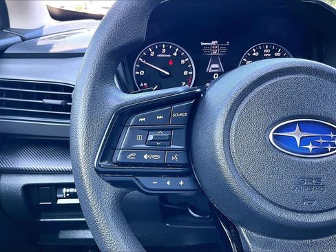 Used 2024 Subaru Crosstrek 2.0i Premium AWD/4WD image 21