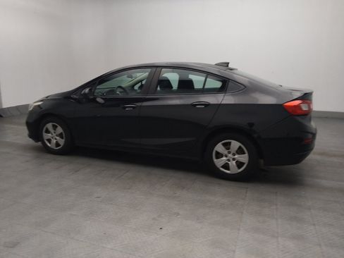 Used 2017 Chevrolet Cruze LS FWD image 3
