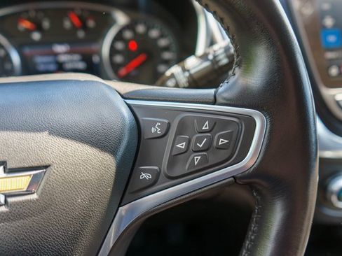 Used 2022 Chevrolet Equinox LT image 25