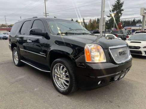 Used 2014 GMC Yukon Denali image 5