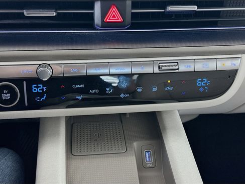 Used 2024 Hyundai Ioniq 6 SEL RWD image 24