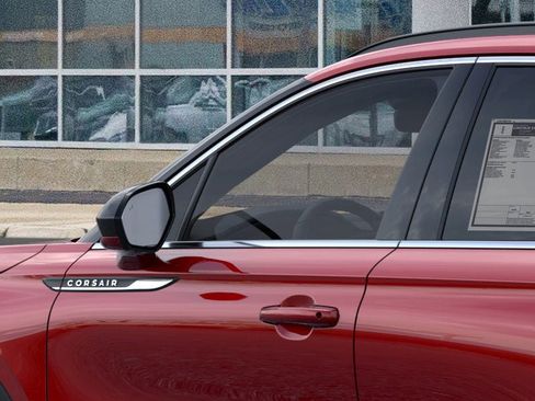 Used 2026 Lincoln Corsair Premiere image 20