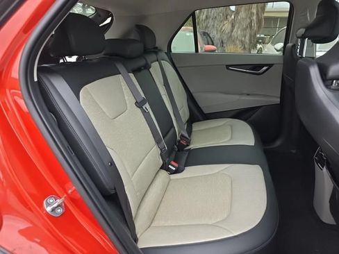 Used 2023 Kia Niro Wave FWD image 8