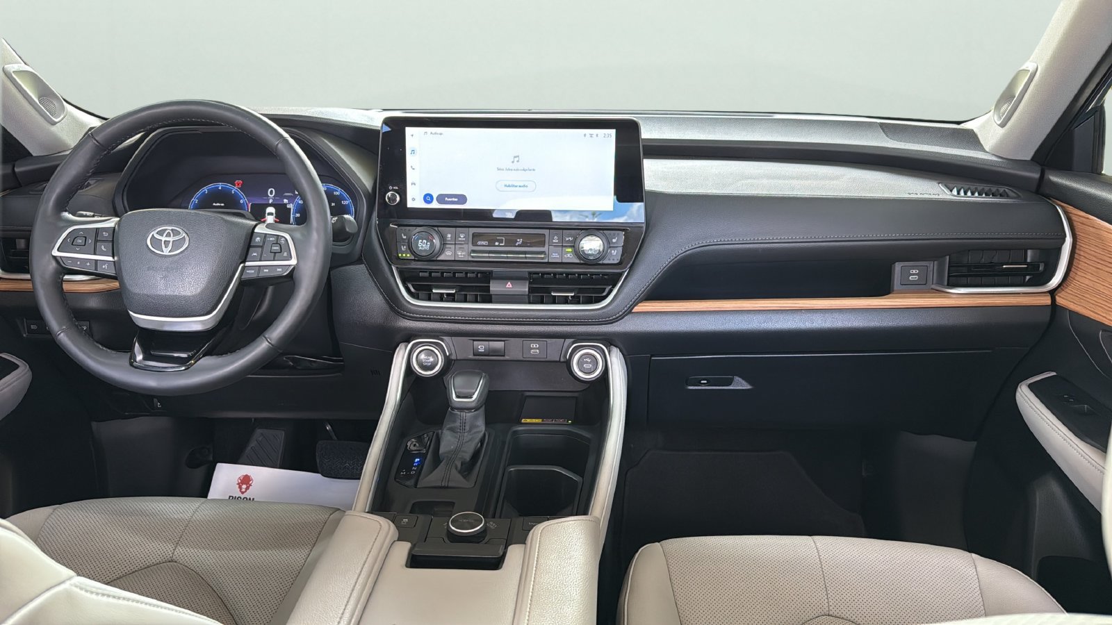 Used 2025 Toyota Grand Highlander AWD image 21