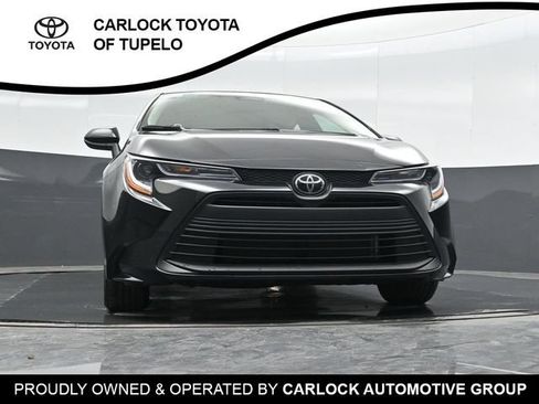 Used 2026 Toyota Corolla LE FWD image 43