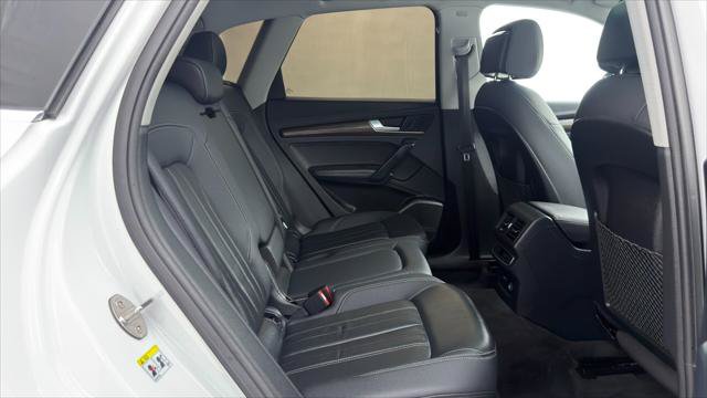 Used 2023 Audi Q5 2.0T Premium Plus w/ Premium Plus Package AWD/4WD image 19