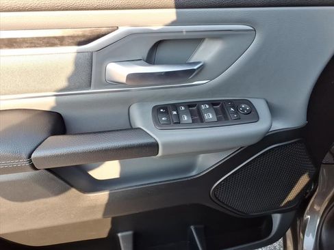 Certified 2023 RAM 1500 Big Horn AWD/4WD image 6