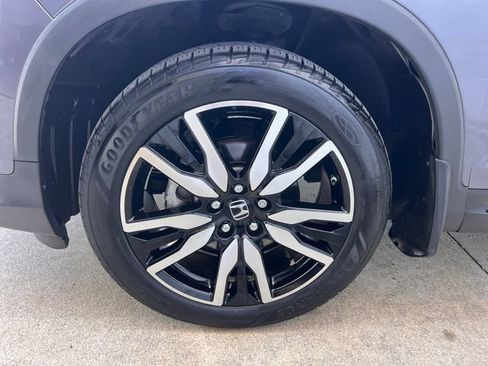 Used 2020 Honda Pilot Touring image 38