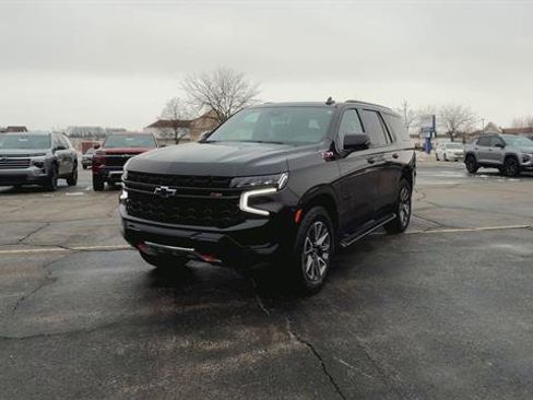 Used 2023 Chevrolet Tahoe Z71 w/ Off-Road Capability Package image 4