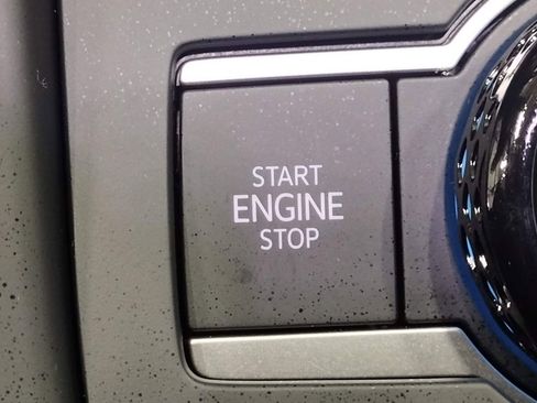 New 2026 Volkswagen Tiguan S image 28