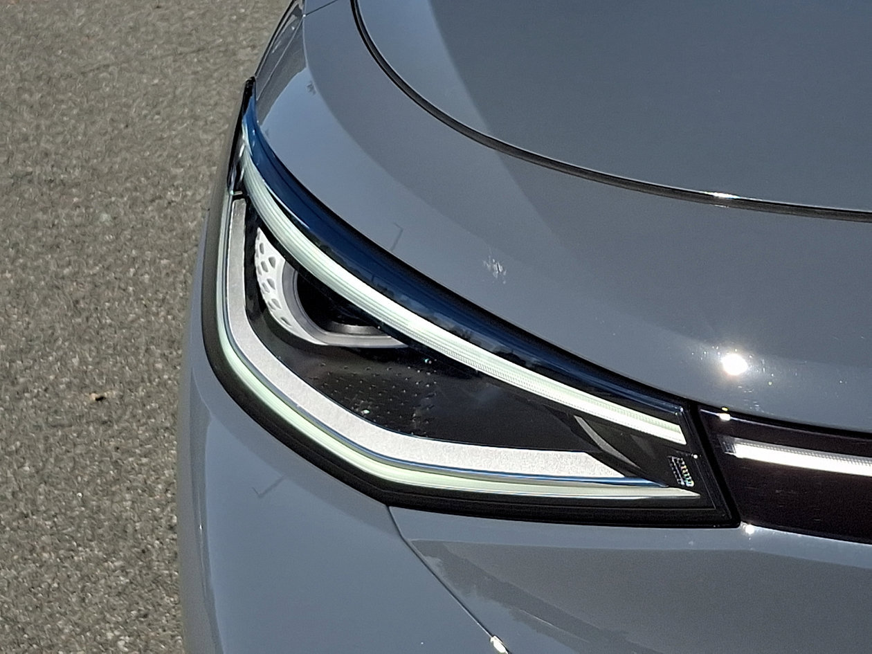 Used 2023 Volkswagen ID.4 Pro S RWD image 9