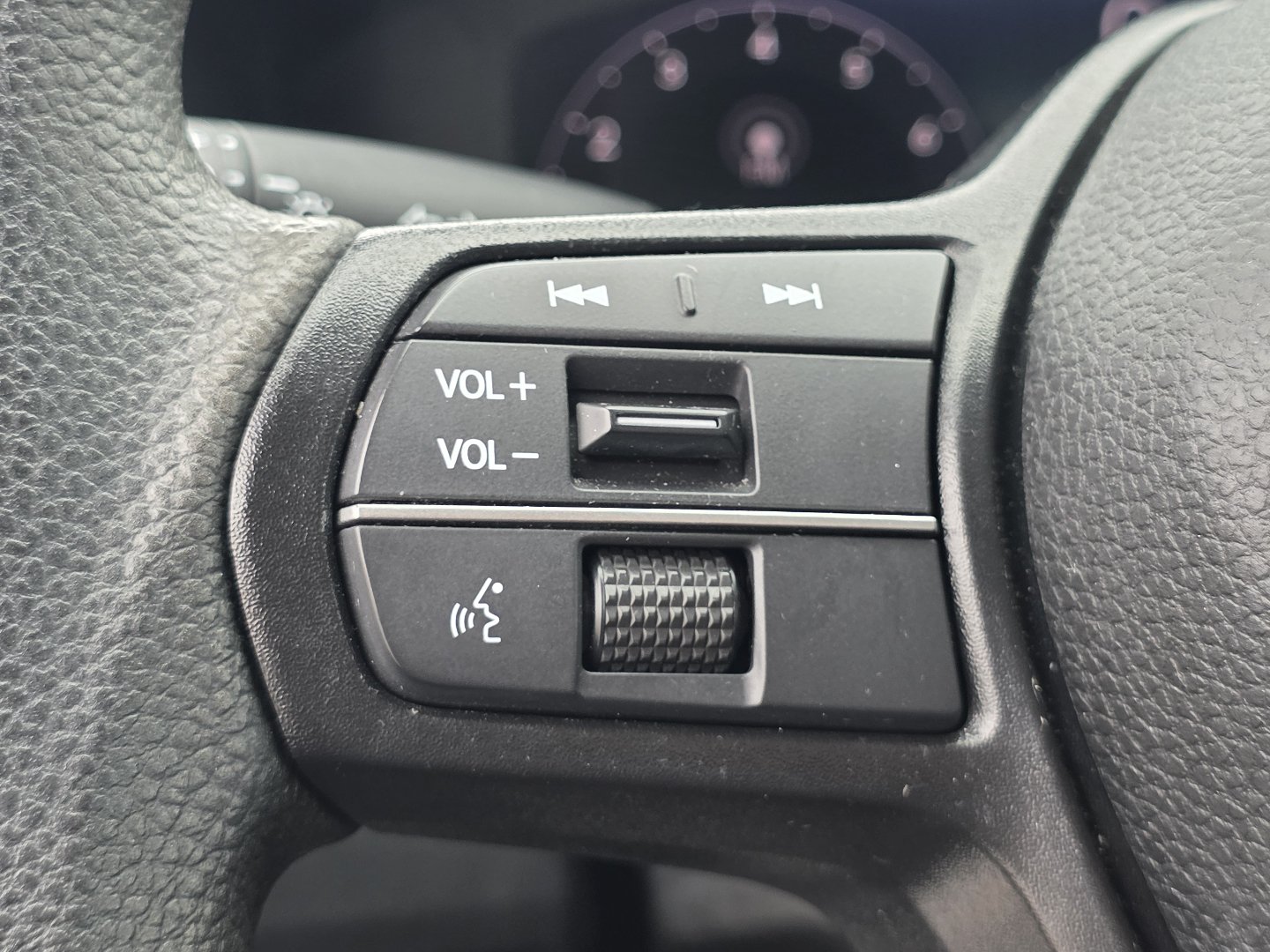 Certified 2024 Honda Accord LX image 31