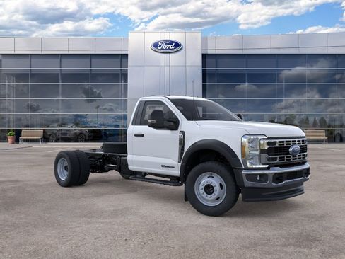 New 2026 Ford F550 4x4 Regular Cab Super Duty w/ XL Chrome Package image 30