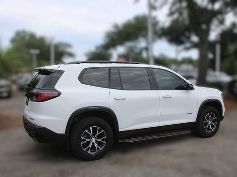 Used 2024 GMC Acadia AT4 w/ Super Cruise Package AWD/4WD image 7