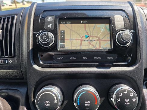 Used 2018 RAM ProMaster 3500 w/ Interior Convenience Group image 9