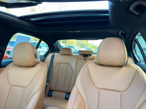 Used 2023 BMW 330e w/ Driving Assistance Package image 34