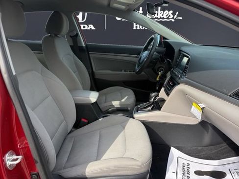 Used 2018 Hyundai Elantra SEL FWD image 16