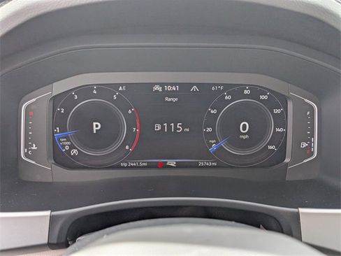 Used 2022 Volkswagen Atlas SEL Premium image 22