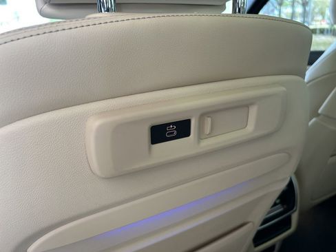 Used 2022 BMW X5 xDrive40i w/ M Sport Package image 45