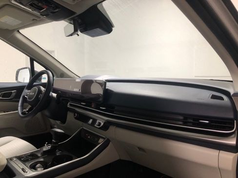 New 2026 Kia Carnival SX Prestige FWD image 14