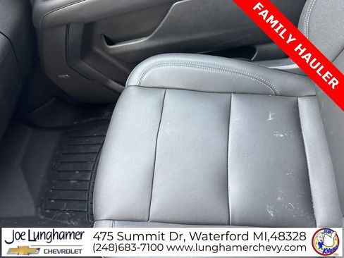 Used 2023 Chevrolet Tahoe Z71 w/ Luxury Package image 20